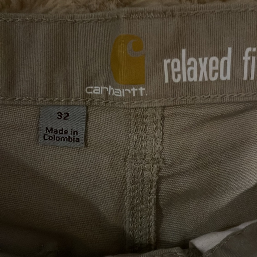 Carhartt Men's Khaki Flat Front Shorts - Picture 2 of 3